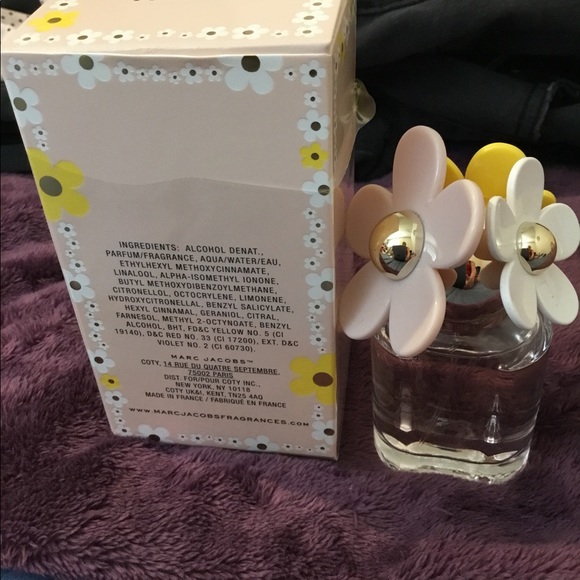 Daisy Marc Jacobs “Eau So Fresh “ Eau de Toilette Spray, 1 oz - Picture 6 of 10